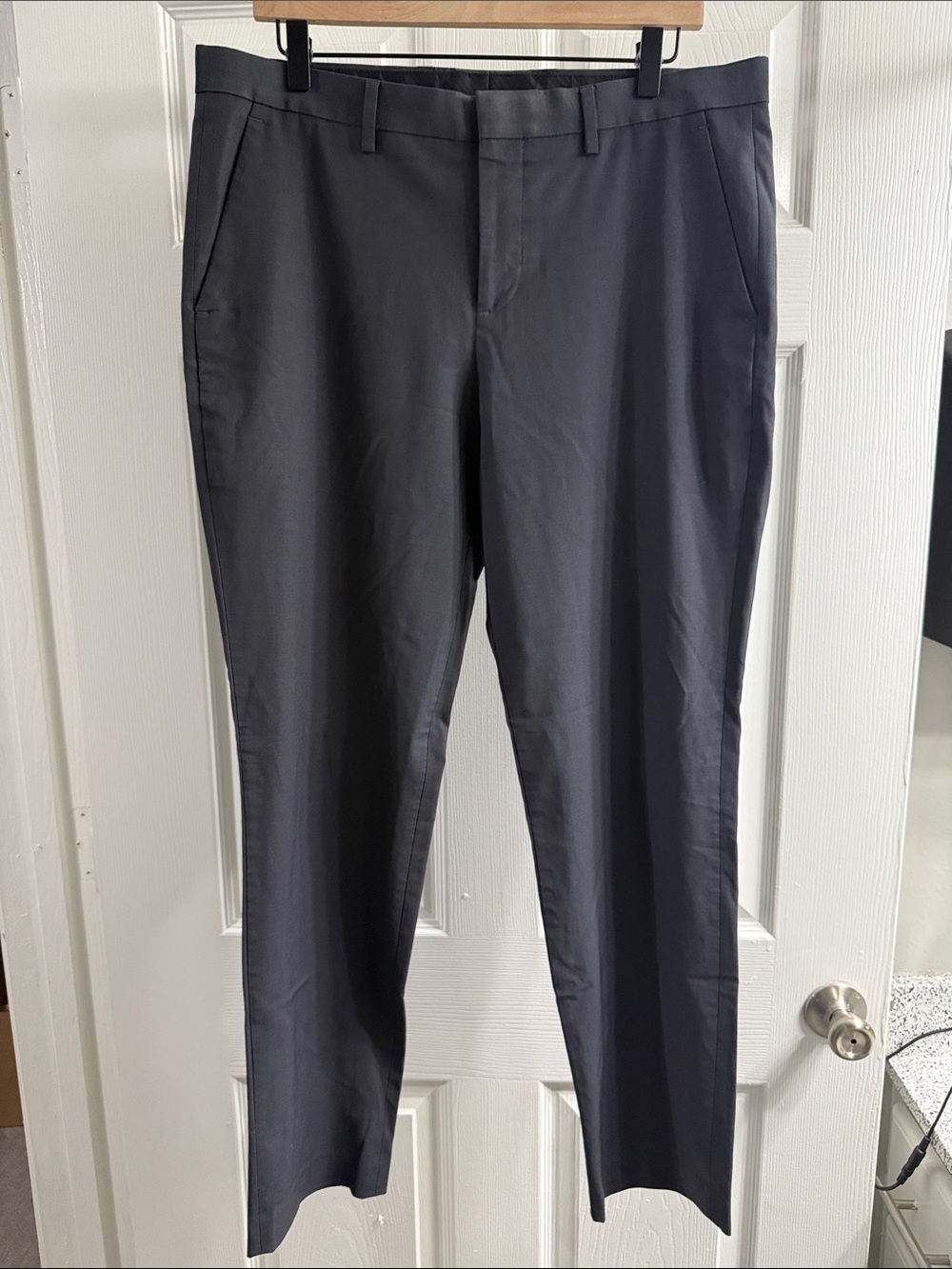 Express Men's Dress Pants in Charcoal Gray